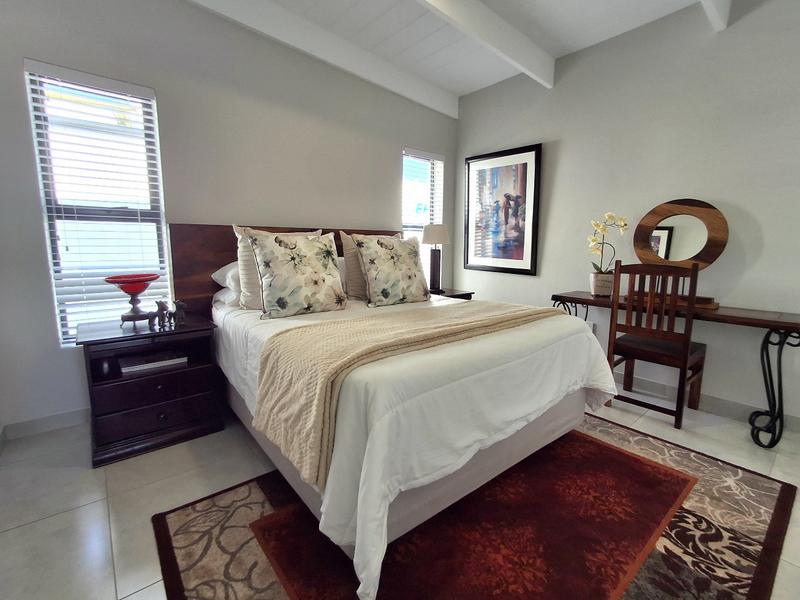 4 Bedroom Property for Sale in Da Gama Bay Western Cape